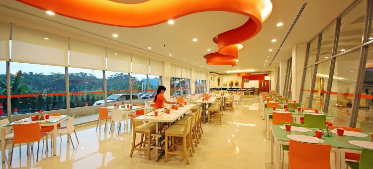 冼都茂物哈里斯酒店(Harris Hotel Sentul City Bogor)图片