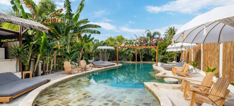 吉利柚木度假村(Gili Teak Beach Front Resort)图片