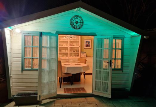 Brookside Guest House & Mini SpaHotel Overview