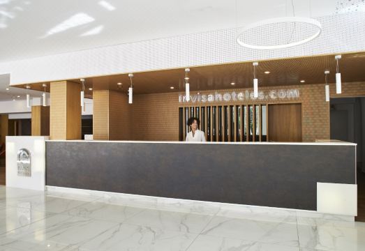 Invisa Hotel Club Cala VerdeHotel Overview