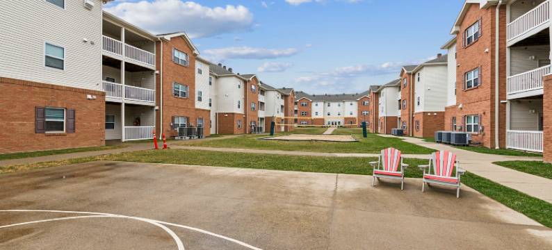 Spacious Apartment with Private Balcony - Modern Comfort and Convenience图片