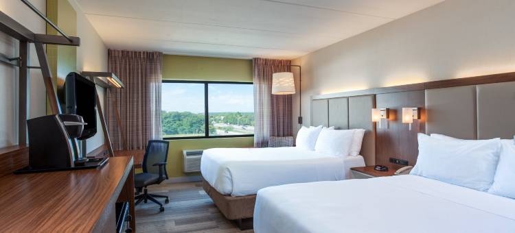 Holiday Inn Express 哈帕克的 - 长岛(Holiday Inn Express Hauppauge-Long Island)图片