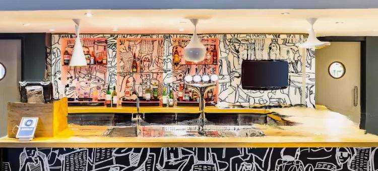 利兹中心马尔堡街宜必思酒店(Ibis Leeds Centre Marlborough Street)图片