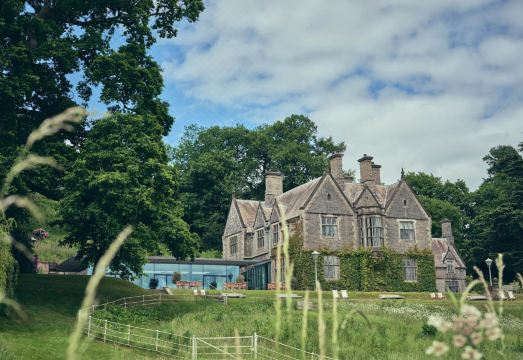 Wildhive Callow Hall Hotel Overview