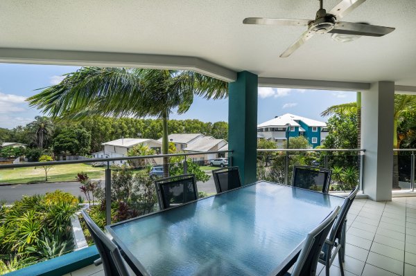 Coolum Seaside Apartments Hotel Overview