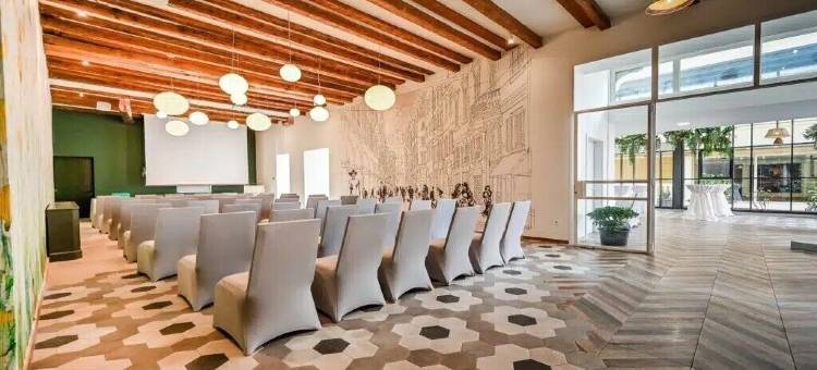 酒店大陆前花园(Hotel Continental)图片