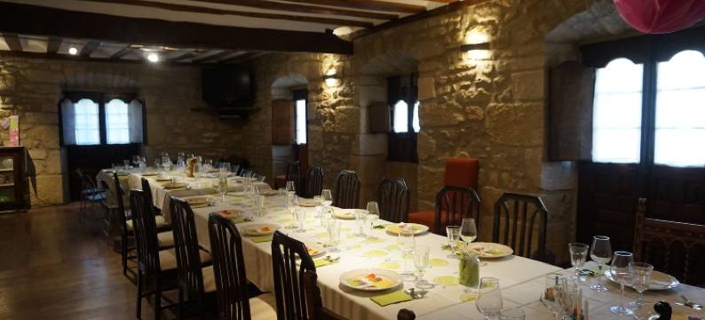 阿干宗广场酒店(Arganzón Plaza)图片