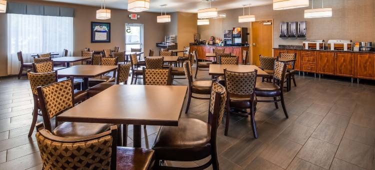 布莱恩国家体育中心贝斯特韦斯特优质酒店(Best Western Plus Blaine at the National Sports Center)图片