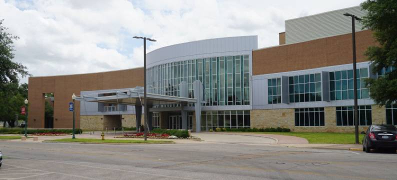 韦科贝勒市中心拉昆塔温德姆套房酒店(La Quinta Inn & Suites by Wyndham Waco Downtown - Baylor)图片