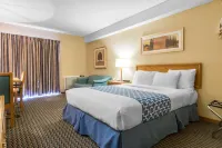 Econo Lodge Airport Quebec - Bữa sáng