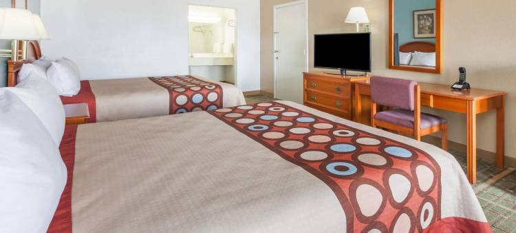 福尔尼东达拉斯温德姆速 8 酒店(Super 8 by Wyndham Forney/East Dallas)图片