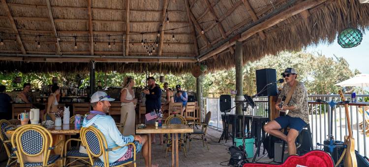 葛瑞西公寓度假村及海滩俱乐部(Grassy Flats Resort & Beach Club)图片