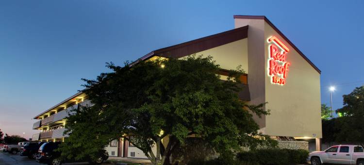 红屋顶酒店圣路易斯 - 西港/马里兰高地(Red Roof Inn St Louis - Westport/ Maryland Heights)图片