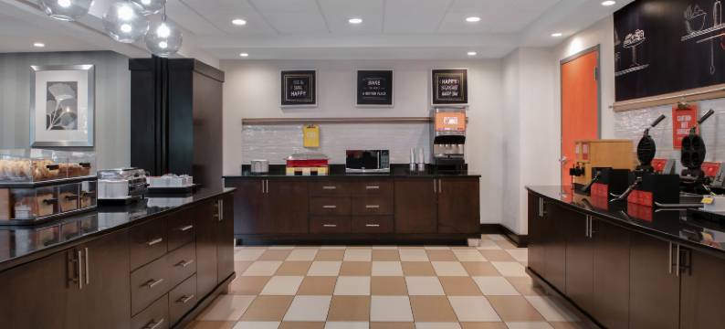 安德森/联盟商务园区欢朋酒店(Hampton Inn Anderson/Alliance Business Park)图片