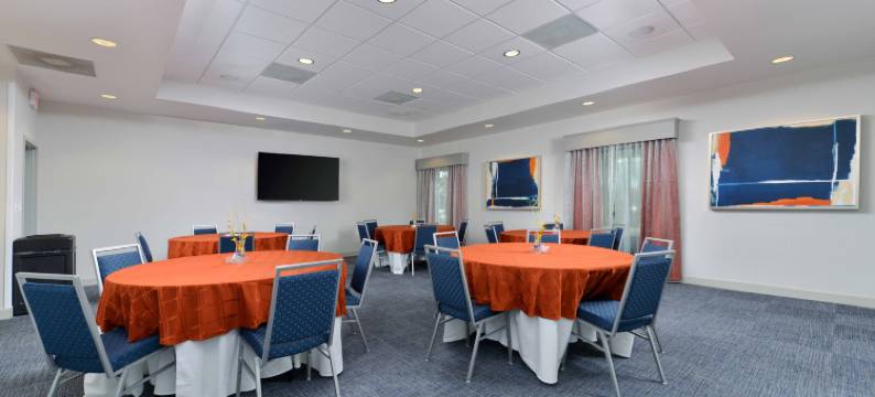 谢尔比欢朋套房酒店(Hampton Inn & Suites Shelby)图片