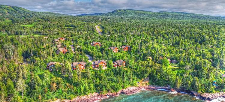 杨树河公寓(Poplar River Condos)图片