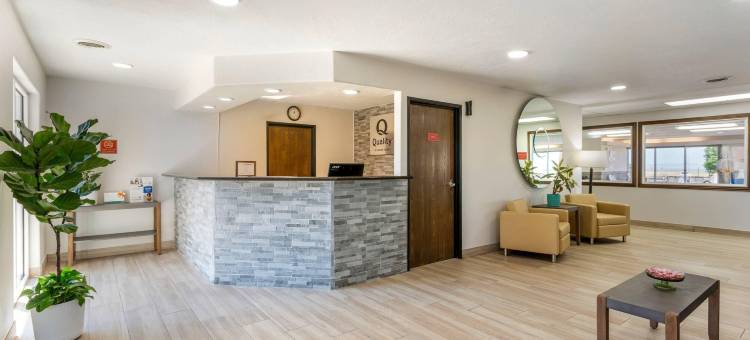 菲尔莫尔 I-15 凯艺套房酒店(Quality Inn & Suites Fillmore I-15)图片