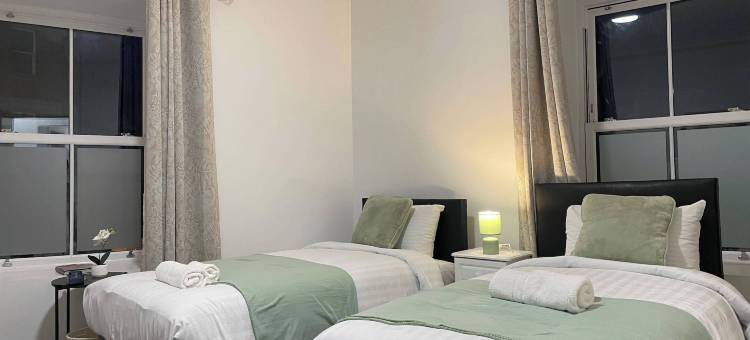 十卧室公寓 - 可住20人 - 可带宠物 - 停车 - 无线网络(10 Bed Flat - Sleeps 20 - Pets - Parking - Wifi)图片