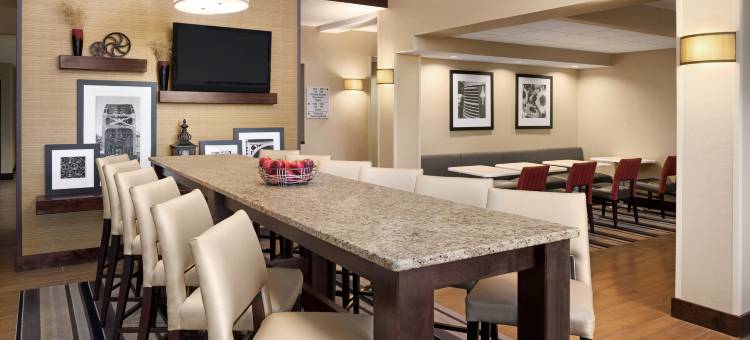 希尔顿欢朋酒店-劳伦斯(Hampton Inn Lawrence)图片