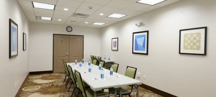 詹姆斯敦智选假日套房酒店(Holiday Inn Express & Suites Jamestown)图片