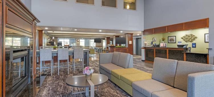 雷尔小屋贝斯特韦斯特优质套房酒店(Best Western Plus Eau Claire Conference Center)图片