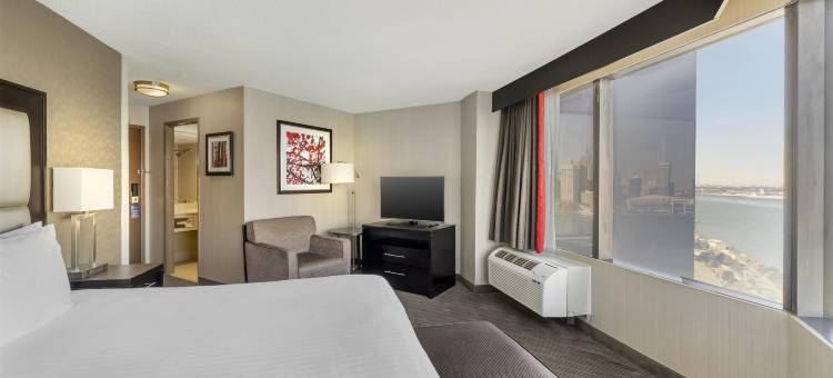 水滨贝斯特韦斯特优质酒店(Best Western Plus Waterfront Hotel)图片