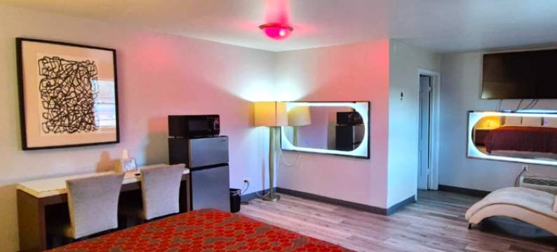 南荷兰芝加哥精英旅馆及套房(Elite Inn & Suites South Holland Chicago)图片