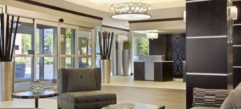 希尔顿欢朋酒店圣路易斯机场(Hampton Inn by Hilton St. Louis Airport)图片