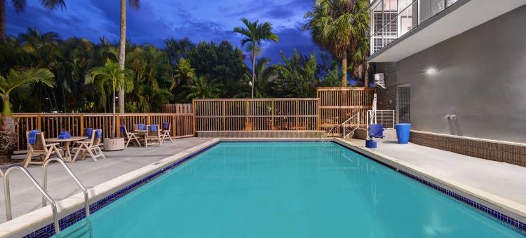 佛州卡特勒里奇6号汽车旅馆(Motel 6-Cutler Bay, FL)图片
