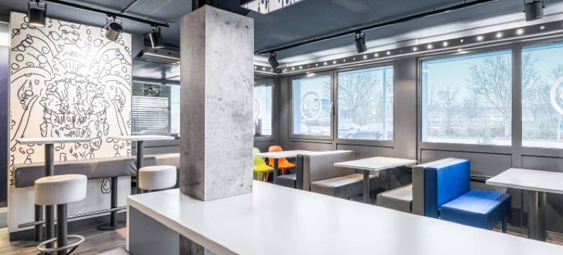 埃尔兰根-滕嫩洛伊B&B酒店(B&B Hotel Erlangen-Tennenlohe)图片