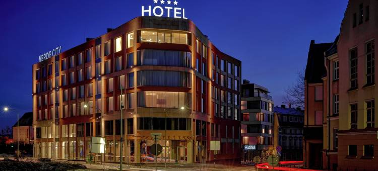 维尔德城市酒店(Hotel Verde City)图片