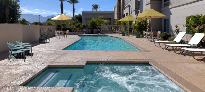 希尔顿欢朋套房酒店-棕榈沙漠(Hampton Inn & Suites Palm Desert)图片