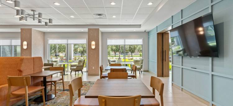 沃顿希尔顿欢朋酒店(Hampton Inn by Hilton Wharton)图片