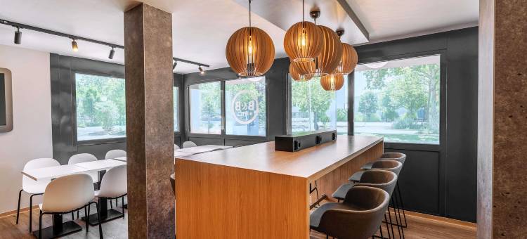 弗赖堡西部 B&B 酒店(B&B Hotel Freiburg-West)图片