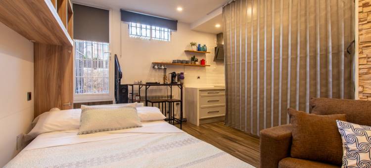 迷人带泳池度假公寓(Charming Studio with Pool Retreat)图片
