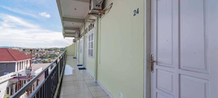 红多兹伊斯兰酒店-近巴图安帕巴士站2号(RedDoorz Syariah Near Terminal Batu Ampar 2)图片