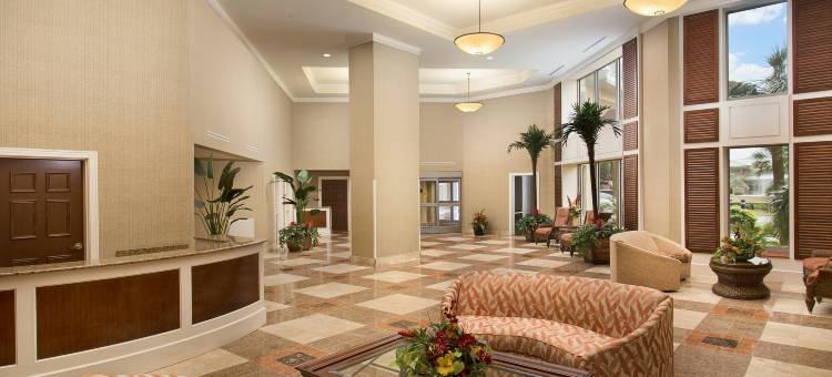 皇家棕榈公寓(Royale Palms Condominiums)图片
