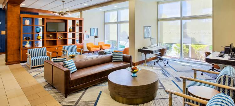 罗利达勒姆机场福朋喜来登酒店(Four Points by Sheraton Raleigh Durham Airport)图片