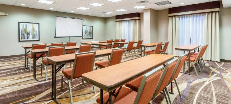 芝加哥利伯蒂维尔欢朋套房酒店(Hampton Inn & Suites Chicago-Libertyville)图片