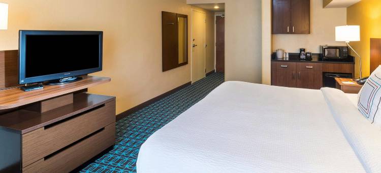 万枫酒店及套房亚特兰大佩里米特中心(Fairfield Inn & Suites Atlanta Perimeter Center)图片