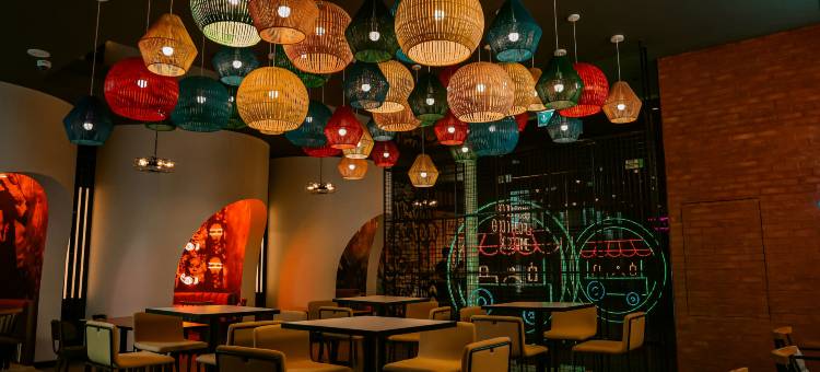 富查伊拉市希尔顿逸林酒店(DoubleTree by Hilton Fujairah City)图片