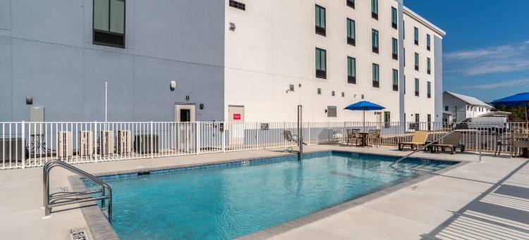 舒适酒店和套房巴拿马城海滩 - 码头公园区(Comfort Inn & Suites Panama City Beach - Pier Park Area)图片