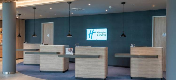 杜塞尔多夫中央火车站智选假日酒店(Holiday Inn Express Düsseldorf - Hauptbahnhof)图片
