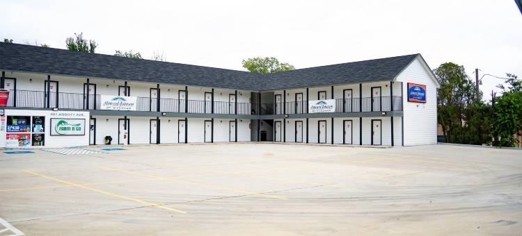 温德姆豪生酒店(希尔斯伯勒，德克萨斯州)(Howard Johnson by Wyndham Hillsboro TX)图片