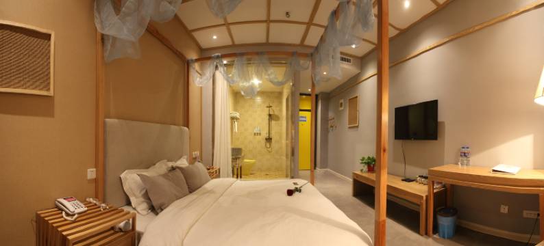 苏卡露主题酒店(宝鸡第五大道店)图片