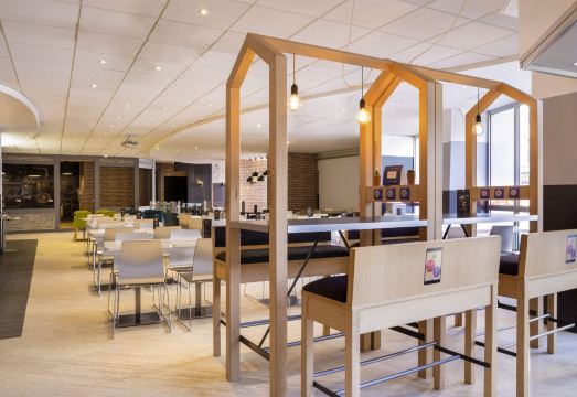 Ibis Styles Paris Gare de l'Est Château Landon Hotel Overview