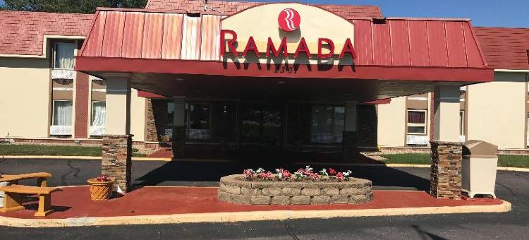 艾伯特利华美达酒店(Ramada by Wyndham Albert Lea)图片