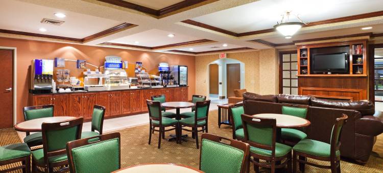 智选假日套房酒店里兹维尔(Holiday Inn Express & Suites Reidsville)图片