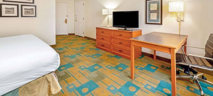 盐湖城机场拉昆塔温德姆套房酒店(La Quinta Inn & Suites by Wyndham Salt Lake City Airport)图片