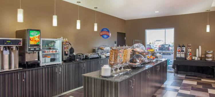 大福克斯温德姆呗盟套房酒店(Baymont by Wyndham Grand Forks)图片